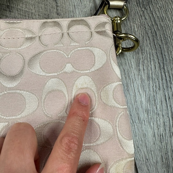 Coach Light‎ Pink Satchel - Picture 10 of 14